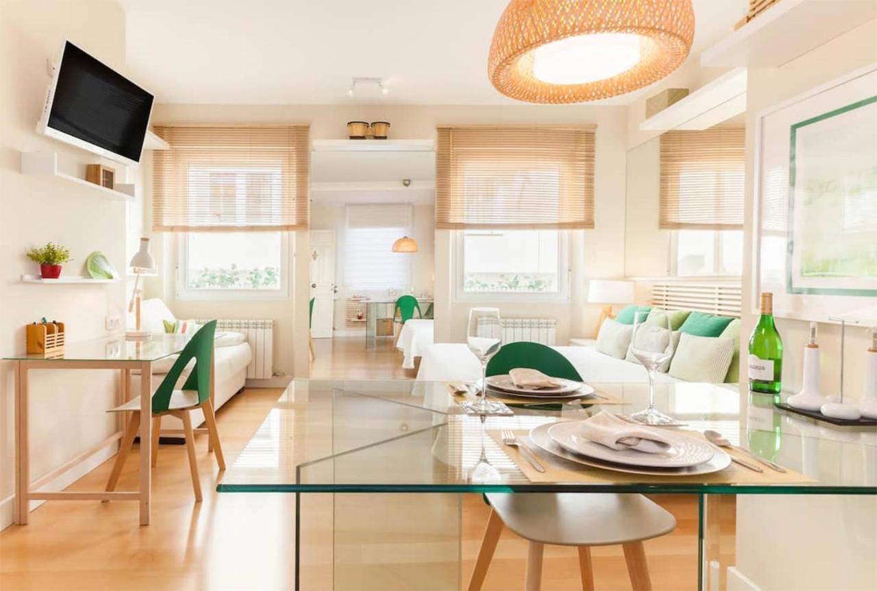 Apartasuite Centro Historico Atico Tranquilo Y Luminoso En El Corazon De Granada Bagian luar foto