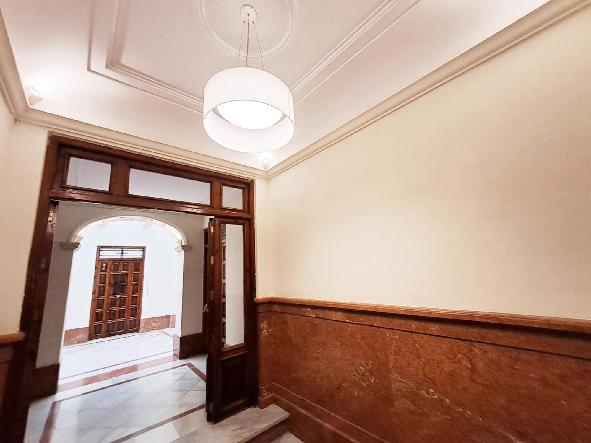 Apartasuite Centro Historico Atico Tranquilo Y Luminoso En El Corazon De Granada Bagian luar foto